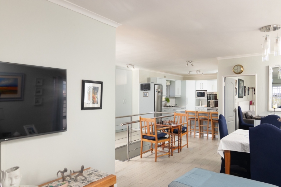 3 Bedroom Property for Sale in Laaiplek Western Cape